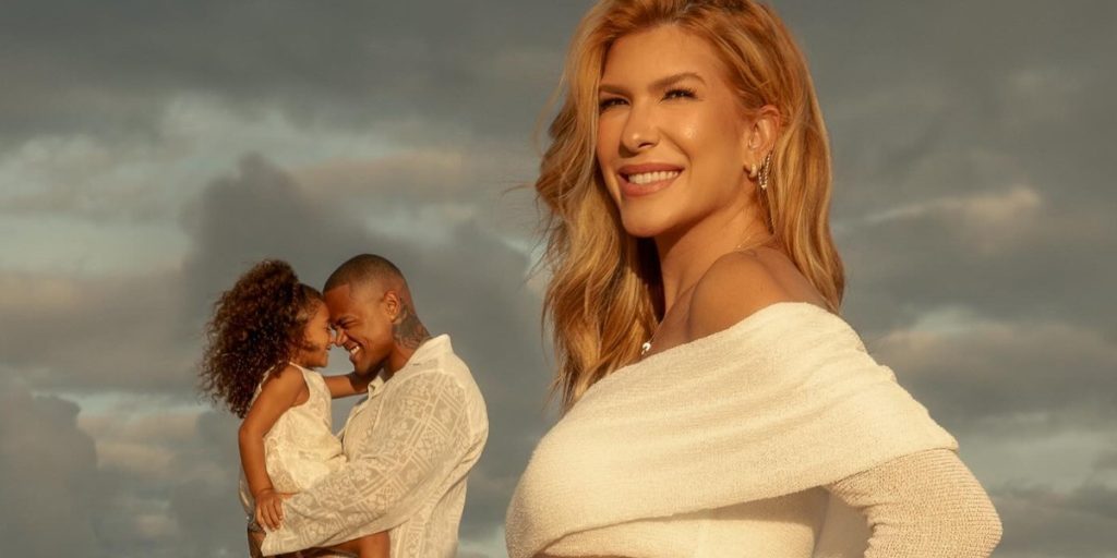 Gravidez Bilionária e Mudanças Pró-Espanha: O Giro dos Famosos!